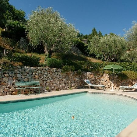 Villa Daphne Speracedes Luaran gambar