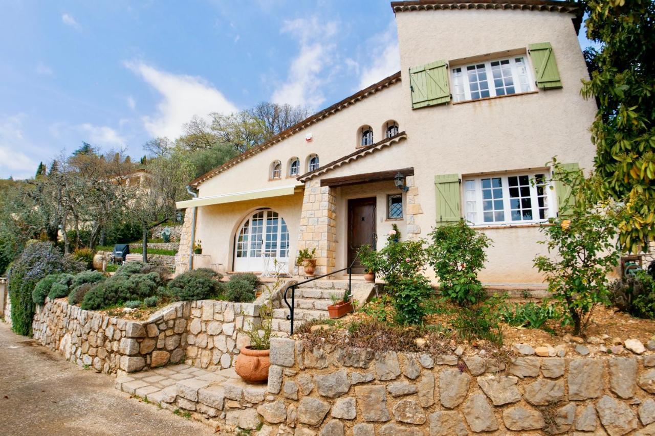 Villa Daphne Speracedes Luaran gambar